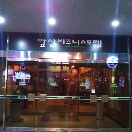 Apsan Business Hotel Daegu Bagian luar foto